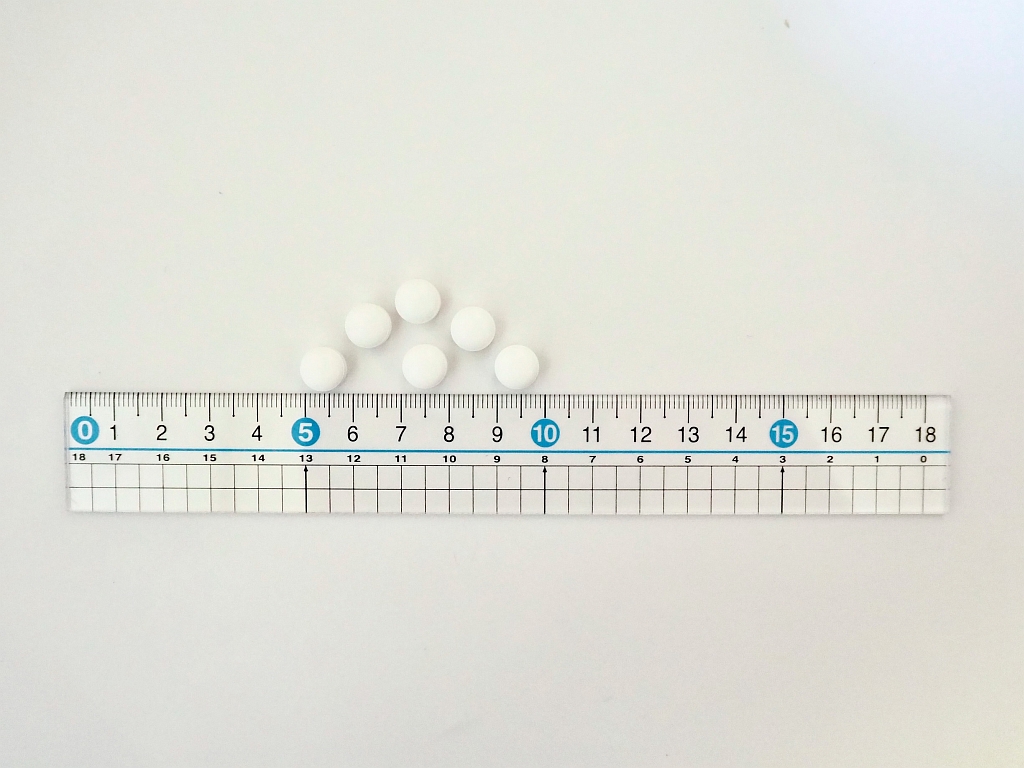 オルニチンPRO 疲労感&気持ちケア+睡眠の質の粒の大きさ(1日6粒)